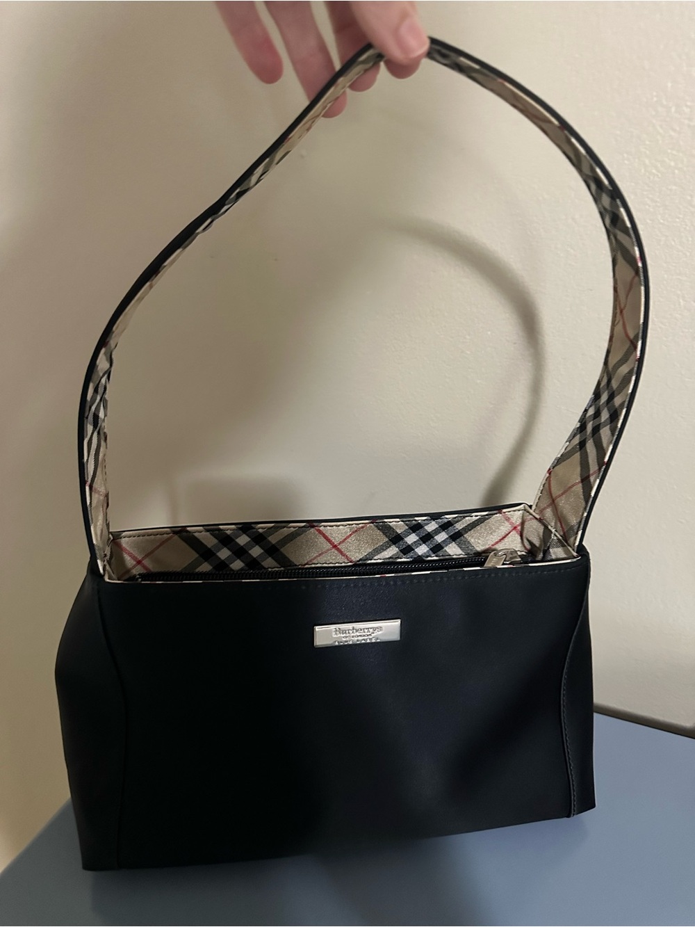 Burberry Black Shoulder Bag with NovaCheck Lining